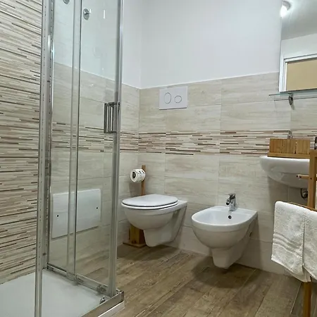 Sea View Teti & Apts Panzió
