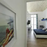 Sea View Teti & Apts 3*