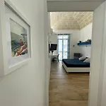 Sea View Teti & Apts 3* Трапани