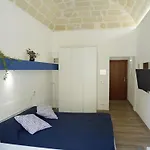 Sea View Teti & Apts