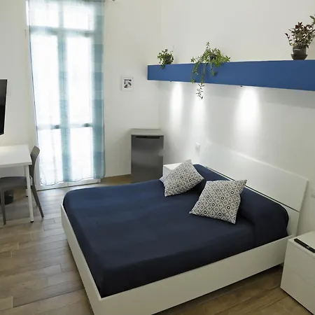 Bed & Breakfast Sea View Teti & Apts